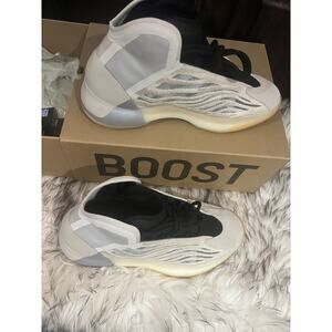 Adidas Yeezy QNTM “Quantum” – Men’s Size 9 – HQ2085